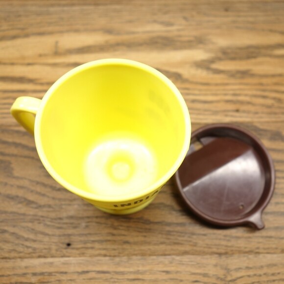 Indianapolis 500 Vintage Yellow Travel Coffee Mug Cup Whirley International - Picture 4 of 6